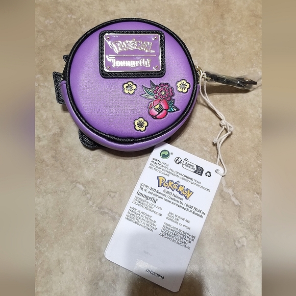 Loungefly Pokemon Pikachu & Flowers Coin Purse - Picture 2 of 4